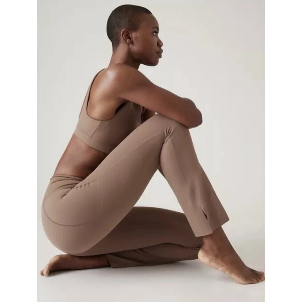 Athleta Transcend Stash Crop Straight Leg Pant Sz M Rustic Beige #533441 *EUC - Picture 5 of 12